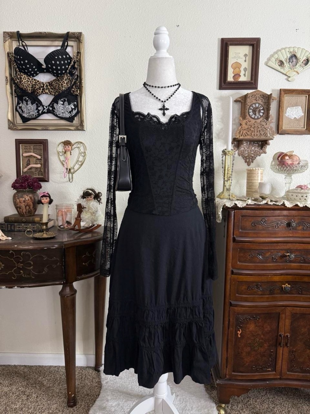 Witchy girly grunge goth black ruffled midi skirt